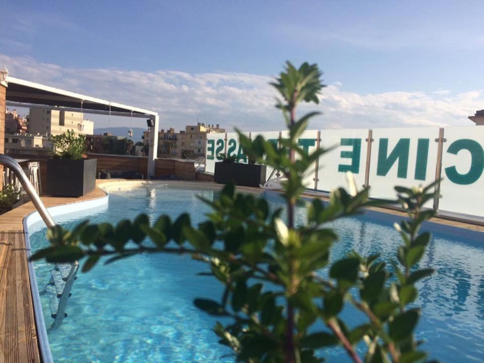 Hotel La Fregate Кане Екстериор снимка